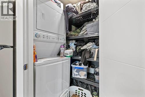 2245 Bennett Road, Kelowna, BC - Indoor Photo Showing Laundry Room