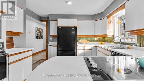 184 Henry Street, West Perth (Mitchell), ON - Indoor Photo Showing Kitchen With Double Sink