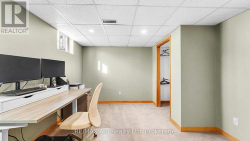 184 Henry Street, West Perth (Mitchell), ON - Indoor