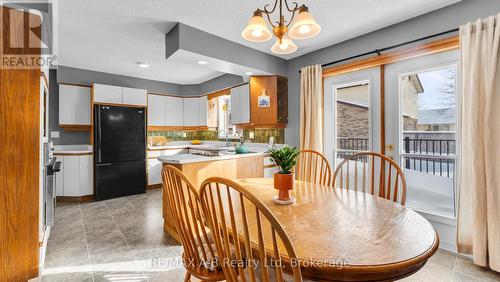 184 Henry Street, West Perth (Mitchell), ON - Indoor Photo Showing Dining Room