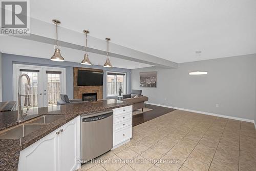 23 Bellflower Boulevard, Hamilton, ON - Indoor Photo Showing Kitchen With Double Sink