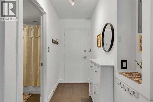 302, 3316 Rideau Place Sw, Calgary, AB - Indoor Photo Showing Other Room