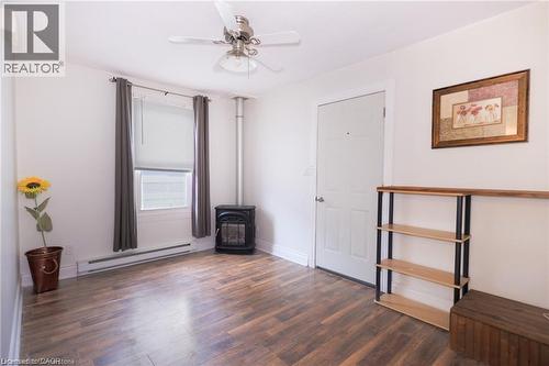 11 Perry Street, St. Catharines, ON - Indoor Photo Showing Other Room