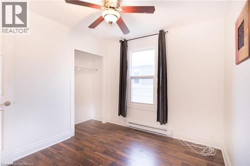 11 Perry Street, St. Catharines, ON - Indoor Photo Showing Other Room