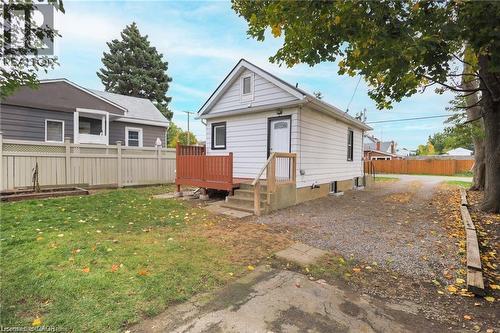 11 Perry Street, St. Catharines, ON - Outdoor