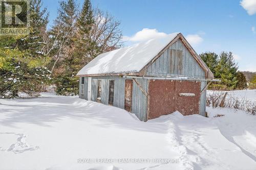 2377 Ramsay Con 7B Avenue S, Mississippi Mills, ON - Outdoor