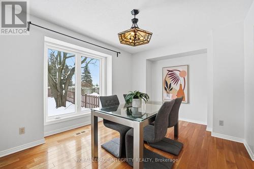 23 Pemberton Crescent, Ottawa, ON - Indoor Photo Showing Dining Room