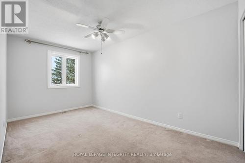 23 Pemberton Crescent, Ottawa, ON - Indoor Photo Showing Other Room