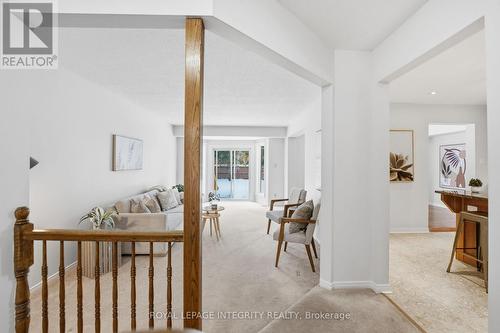 23 Pemberton Crescent, Ottawa, ON - Indoor Photo Showing Other Room