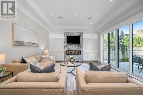83 Kimbark Boulevard, Toronto, ON - Indoor Photo Showing Living Room With Fireplace