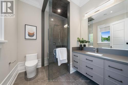 83 Kimbark Boulevard, Toronto, ON - Indoor Photo Showing Bathroom
