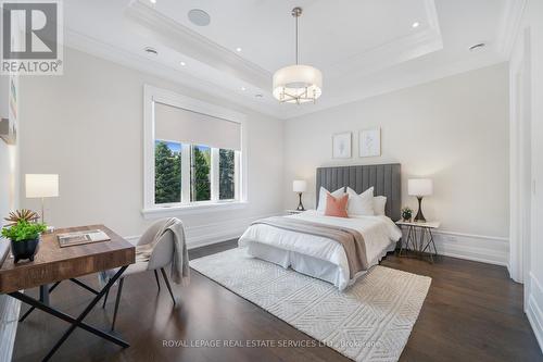 83 Kimbark Boulevard, Toronto, ON - Indoor Photo Showing Bedroom