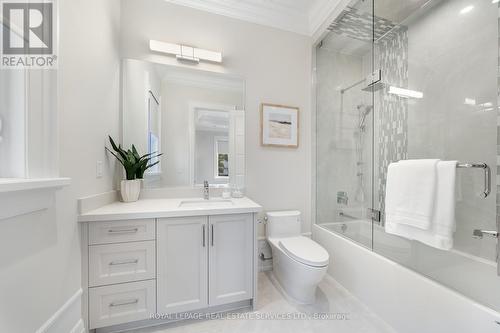 83 Kimbark Boulevard, Toronto, ON - Indoor Photo Showing Bathroom