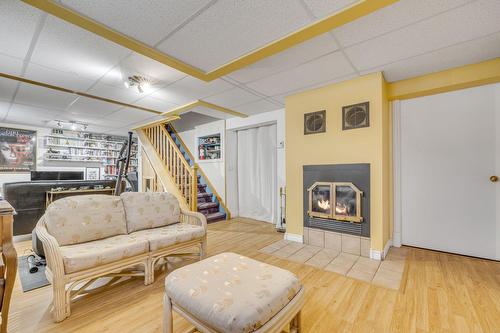 Family room - 1328 Rue Blanchette, Québec (Sainte-Foy/Sillery/Cap-Rouge), QC - Indoor Photo Showing Living Room With Fireplace