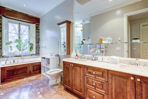 Salle de bains attenante à la CCP - 3078 Rue Jean-Girard, Montréal (Ville-Marie), QC - Indoor Photo Showing Bathroom