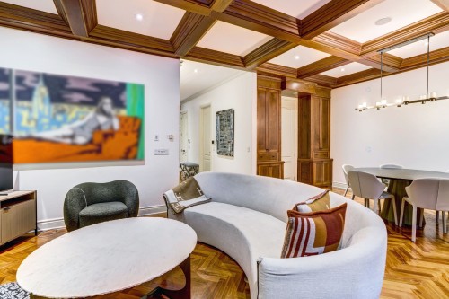 Salon - 3078 Rue Jean-Girard, Montréal (Ville-Marie), QC - Indoor