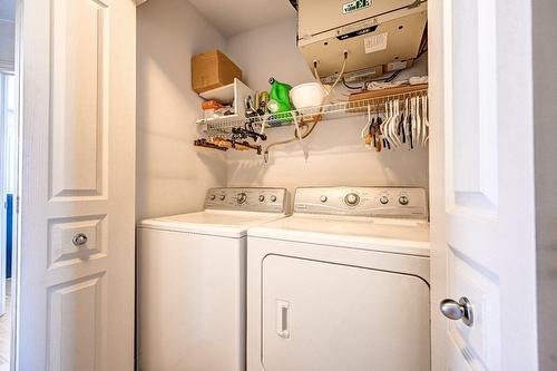 Laundry room - 402-651 Rue Jacques-Lavigne, Sainte-Thérèse, QC - Indoor Photo Showing Laundry Room