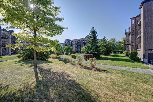 Backyard - 402-651 Rue Jacques-Lavigne, Sainte-Thérèse, QC - Outdoor