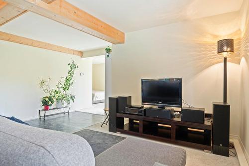 Living room - 2331 Ch. Du Bord-Du-Lac, Sainte-Adèle, QC - Indoor