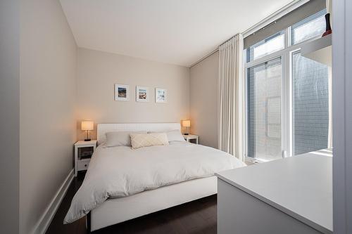 Primary bedroom - 408-440 19E Avenue, Montréal (Lachine), QC - Indoor Photo Showing Bedroom