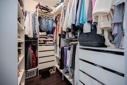Walk-in closet - 