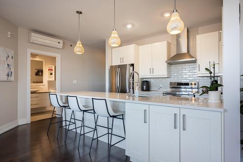 Kitchen - 408-440 19E Avenue, Montréal (Lachine), QC - Indoor Photo Showing Kitchen With Upgraded Kitchen