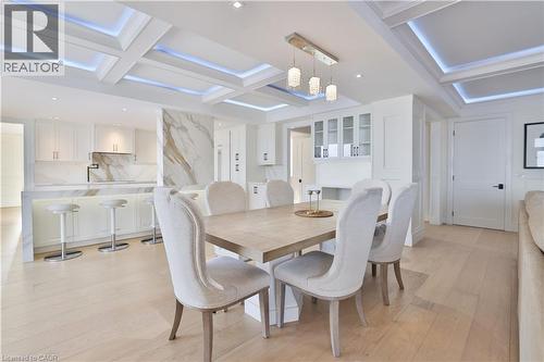 1477 Lakeshore Road Unit# 904, Burlington, ON - Indoor Photo Showing Dining Room
