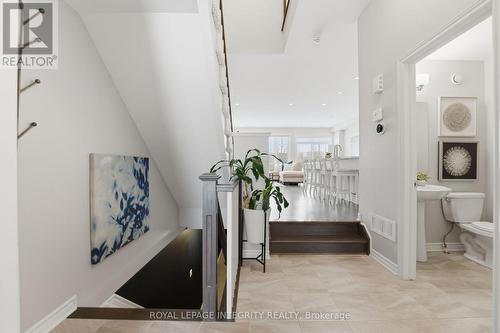 312 Wood Acres Grove, Ottawa, ON - Indoor Photo Showing Other Room