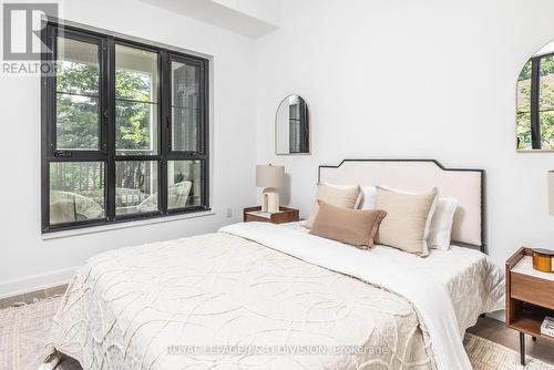 Th4 - 1 Strathgowan Avenue, Toronto, ON - Indoor Photo Showing Bedroom