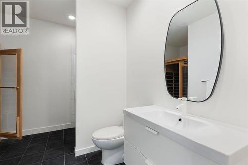 196 Jumping Pound Terrace, Cochrane, AB - Indoor Photo Showing Bathroom