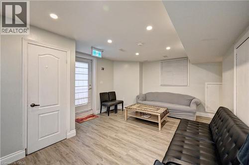 Living room with recessed lighting and light wood finished floors - 32 Weir Street, Cambridge, ON - Indoor