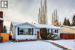 8603 Ashworth Road SE  Calgary, AB T2H 1R1