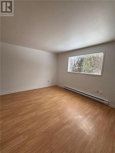 3443-3447 Errington Avenue, Chelmsford, ON - Indoor Photo Showing Other Room