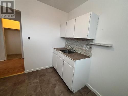 3443-3447 Errington Avenue, Chelmsford, ON - Indoor Photo Showing Kitchen