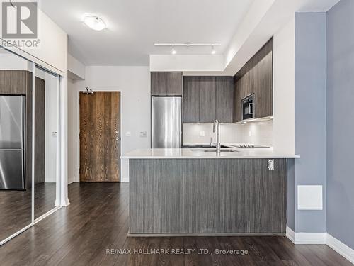 322 - 99 Eagle Rock Way, Vaughan, ON - Indoor Photo Showing Kitchen With Stainless Steel Kitchen