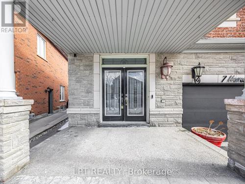 7 Homeview Road, Brampton, ON - Outdoor With Exterior