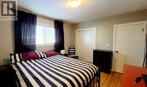 5418 37 Street, Red Deer, AB - Indoor Photo Showing Bedroom