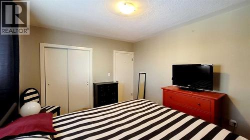 5418 37 Street, Red Deer, AB - Indoor Photo Showing Bedroom