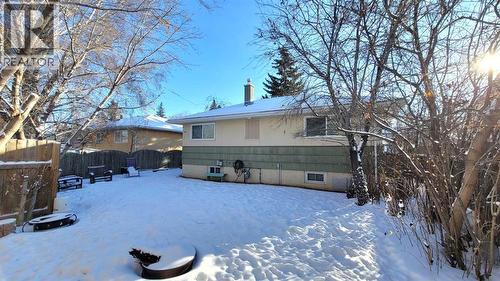 5418 37 Street, Red Deer, AB - Outdoor
