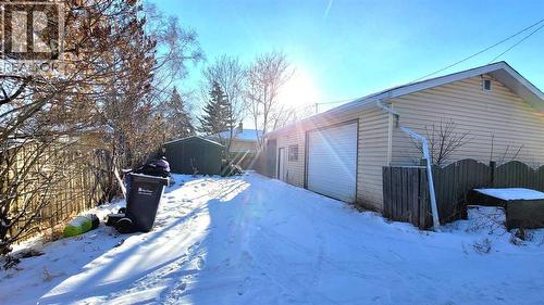 5418 37 Street, Red Deer, AB - Outdoor