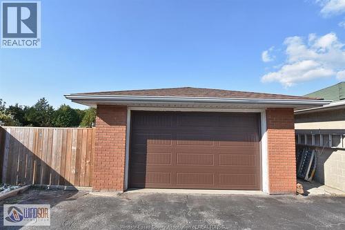 58 Texas Road, Amherstburg, ON - Outdoor With Exterior