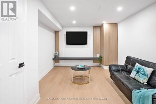 1117 Kell Street, Innisfil, ON - Indoor