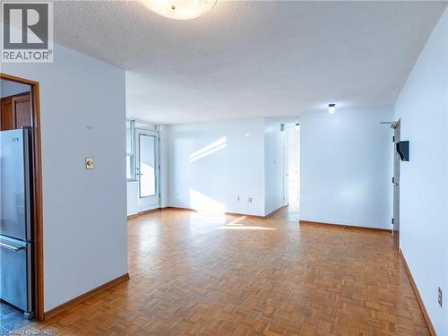 966 Inverhouse Drive Unit# 1103, Mississauga, ON - Indoor Photo Showing Other Room