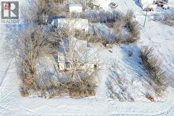 3 3rd Street  Gadsby, AB T0C 1K0