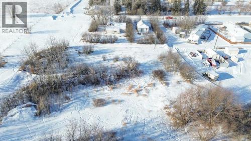 4 4Th Street, Gadsby, AB 