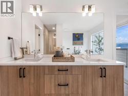 Photos of The Ledge showhome of the same layout - 