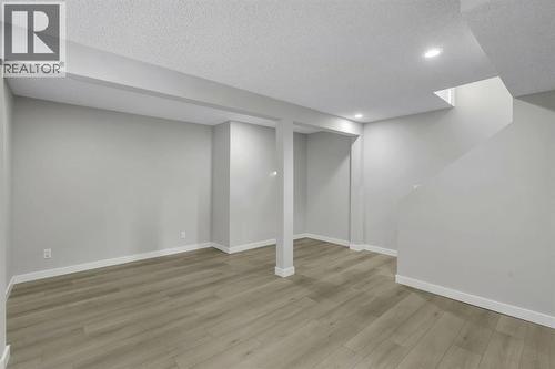 17 Mckernan Road Se, Calgary, AB - Indoor