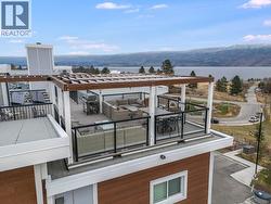 Neo roof top patio - 