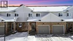 25 MEADOWVALE Drive Unit# 3  Fonthill, ON L0S 1E4