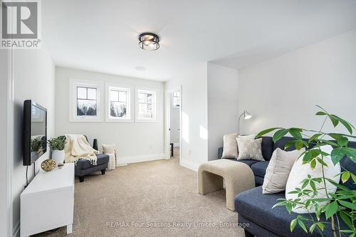 128 Timber Lane, Blue Mountains, ON - Indoor Photo Showing Bedroom